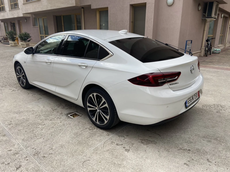 Opel Insignia 1.5i Turbo/Exclusive/Gr Sport/Automatic/LED Matrix, снимка 5 - Автомобили и джипове - 47464732