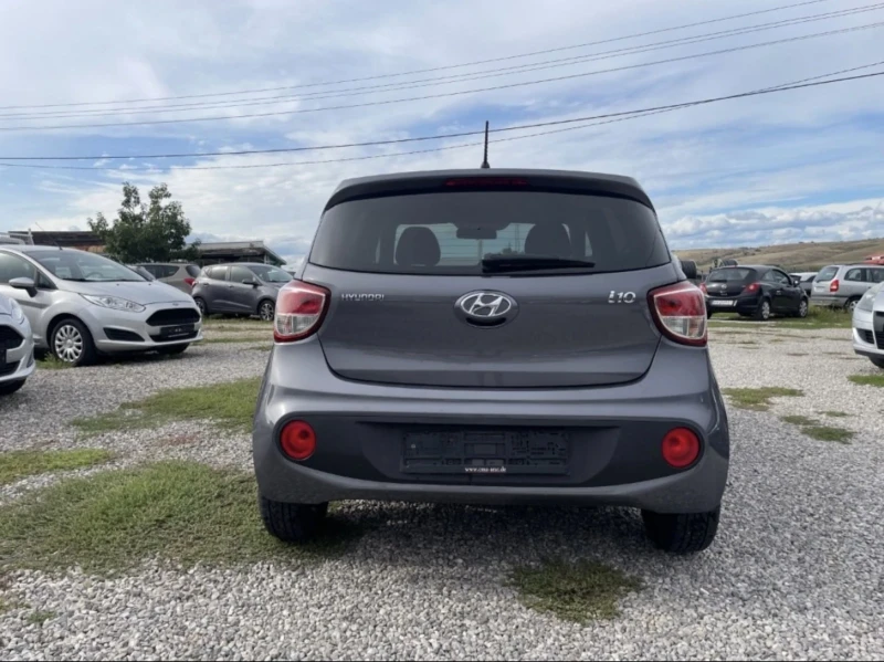 Hyundai I10, снимка 5 - Автомобили и джипове - 47525859