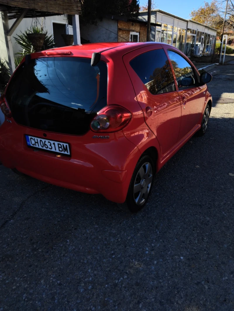 Toyota Aygo 1.4d, снимка 7 - Автомобили и джипове - 48361106