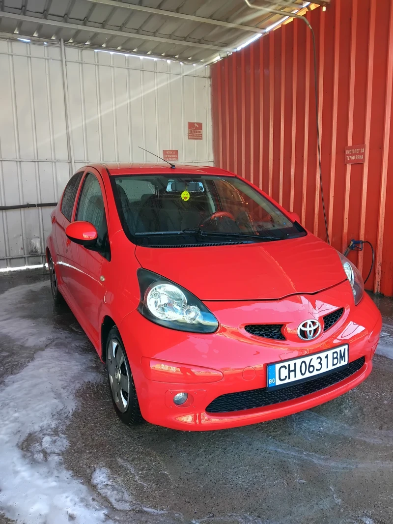 Toyota Aygo 1.4d, снимка 12 - Автомобили и джипове - 48361106