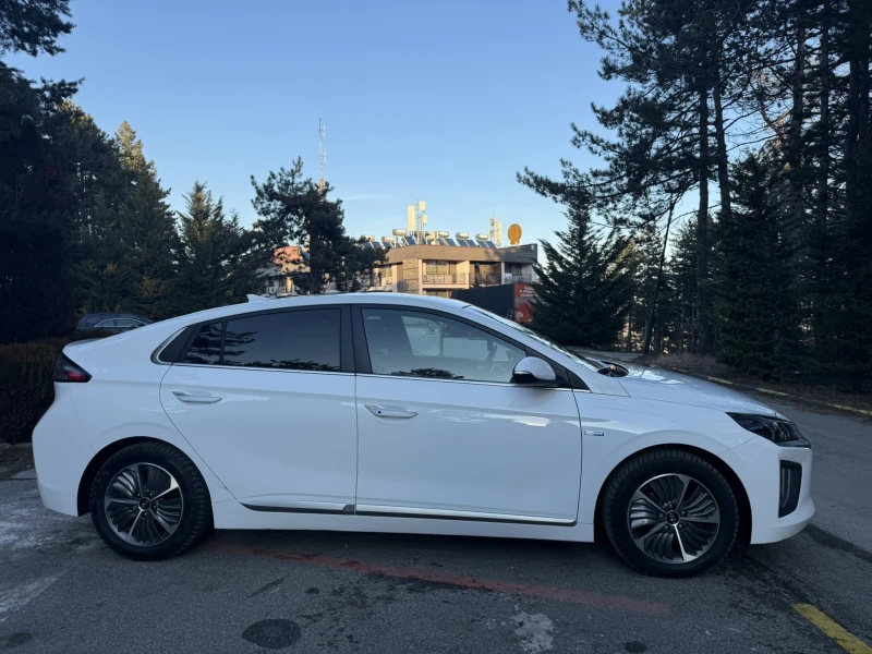 Hyundai Ioniq, снимка 4 - Автомобили и джипове - 48620833