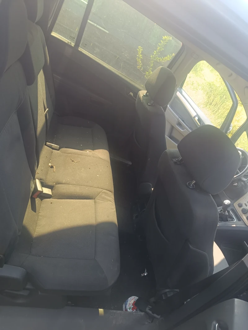 Opel Zafira 1.9-150-6ск-7местен- на Части!, снимка 14 - Автомобили и джипове - 52674718