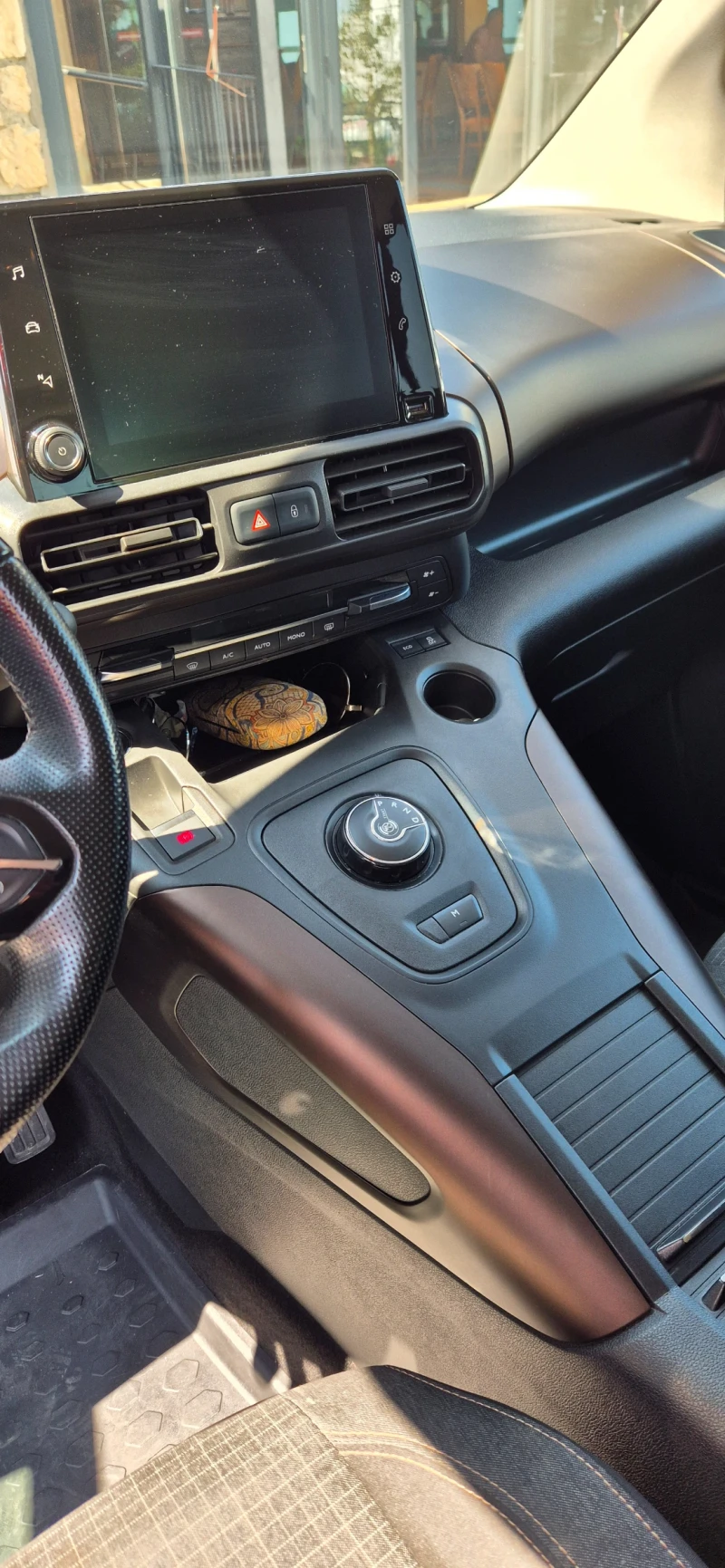 Peugeot Rifter GTLINE , снимка 11 - Автомобили и джипове - 51298584