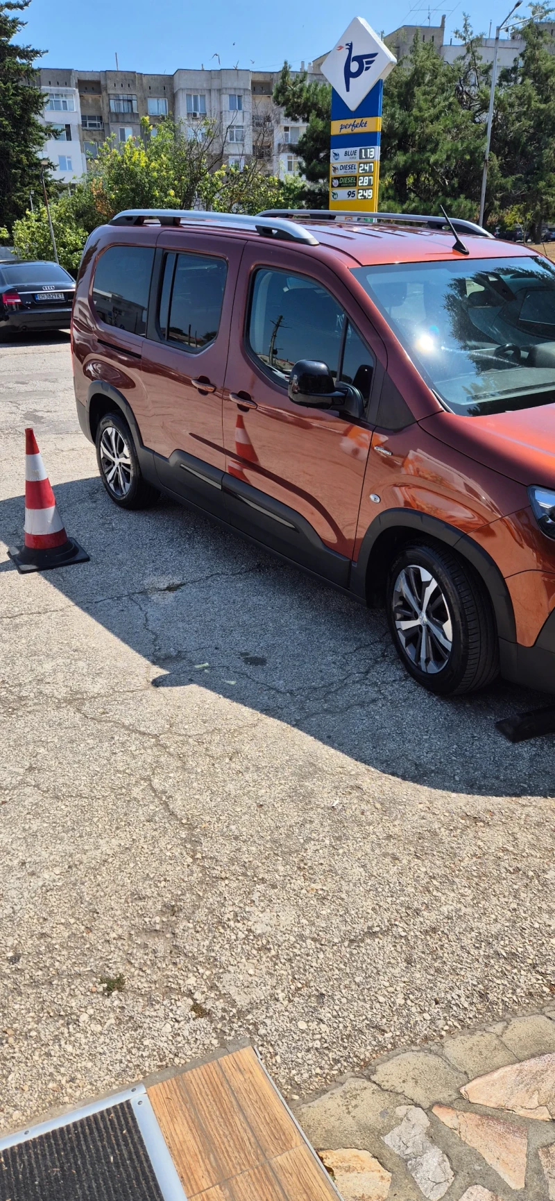 Peugeot Rifter GTLINE , снимка 3 - Автомобили и джипове - 51298584