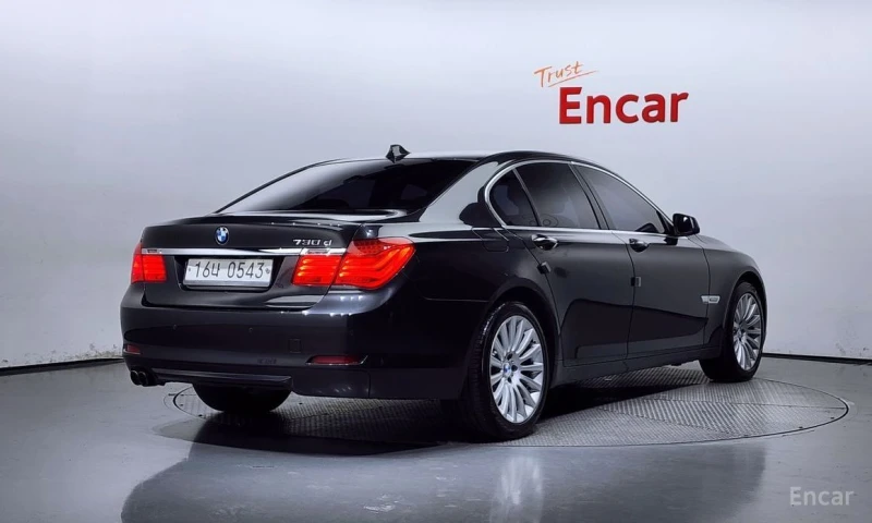 BMW 730, снимка 2 - Автомобили и джипове - 52805673