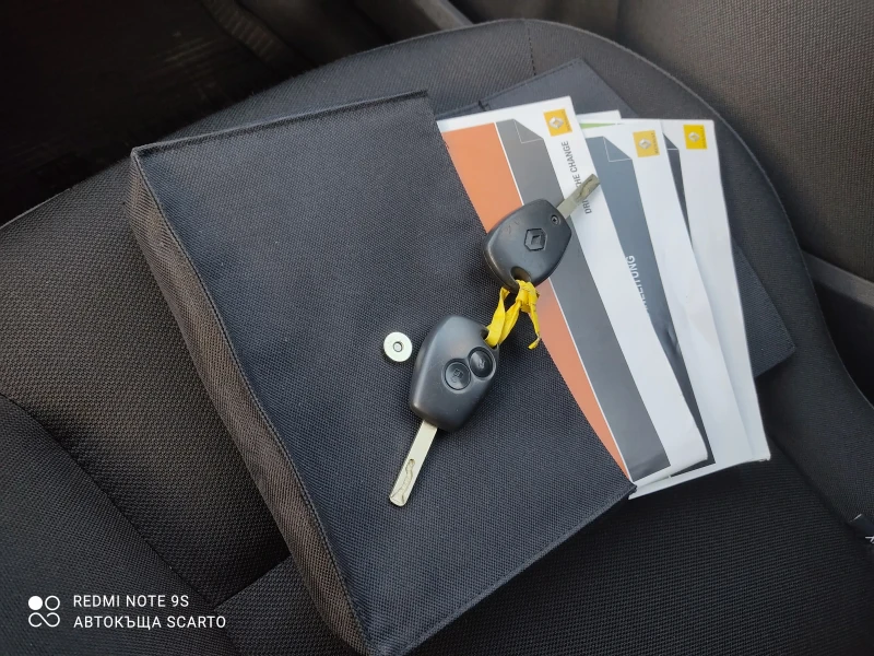 Renault Clio 1.2i, 75kc, бензин, климатик, 2011г, 122х.км, снимка 15 - Автомобили и джипове - 52857255