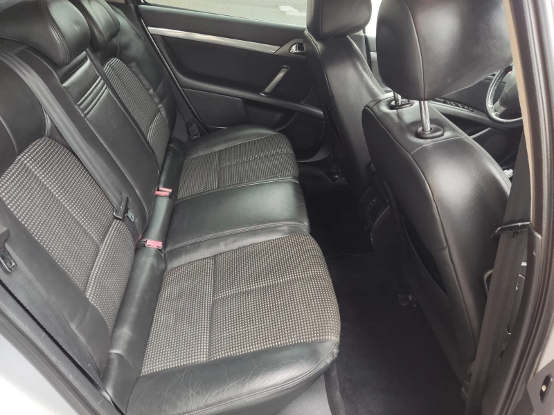 Peugeot 407 SW 2.0 HDI 136hp , снимка 8 - Автомобили и джипове - 53055209
