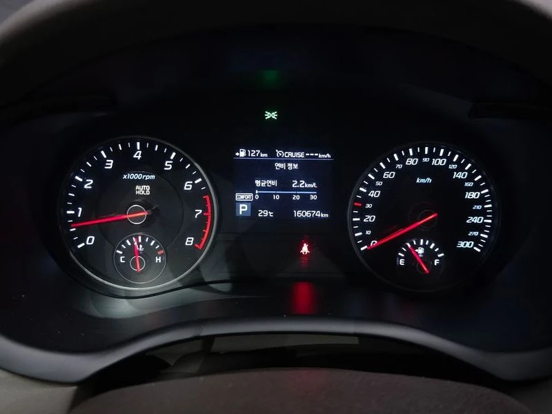 Kia Stinger 3.3 Turbo AWD| 365к.с.| ВКЛ.ТЕХНОТЕСТ, снимка 8 - Автомобили и джипове - 55666091
