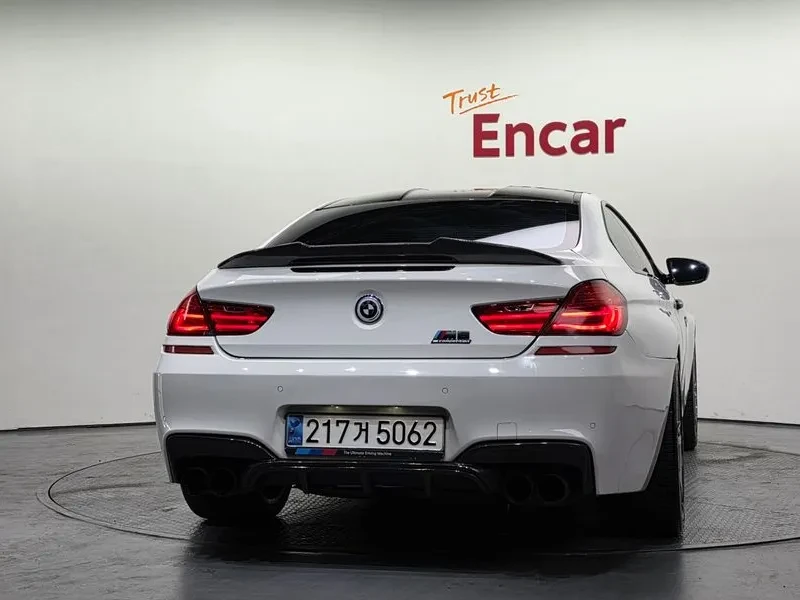 BMW M6 M6 Coupe| 560к.с., снимка 4 - Автомобили и джипове - 56721419