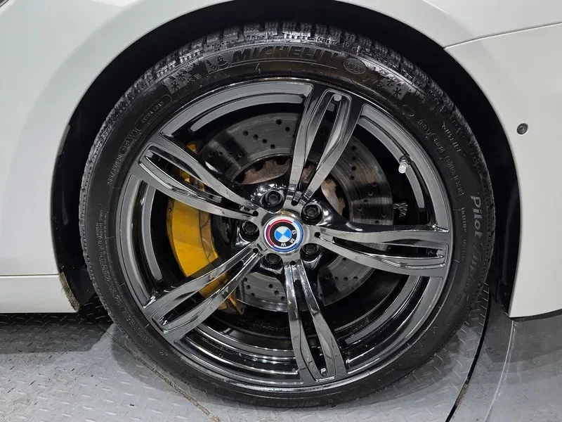 BMW M6 M6 Coupe| 560к.с., снимка 5 - Автомобили и джипове - 56721419