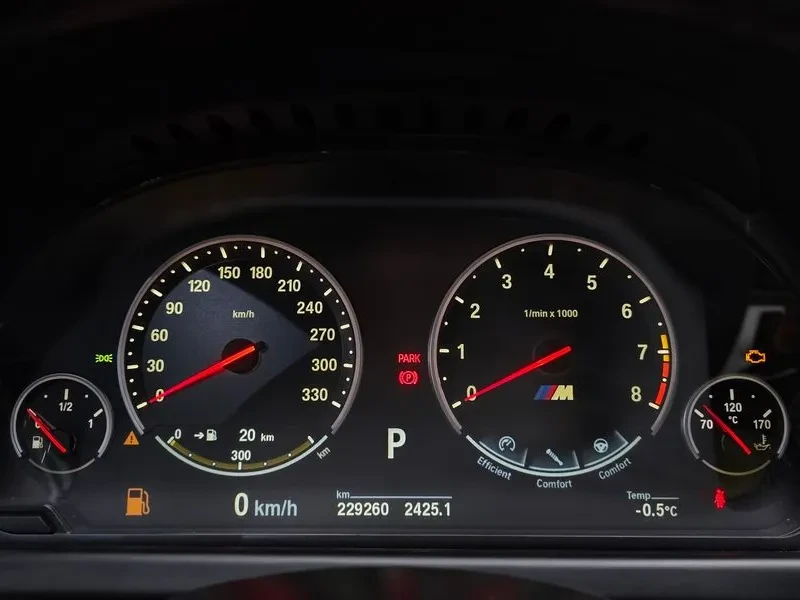 BMW M6 M6 Coupe| 560к.с., снимка 8 - Автомобили и джипове - 56721419