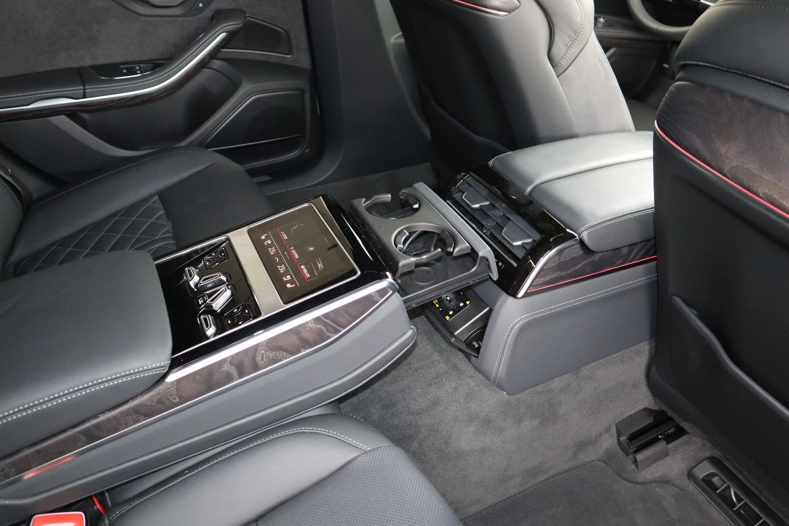 Audi A8 50 TDI Quattro S line | Mobile.bg — изображение 11