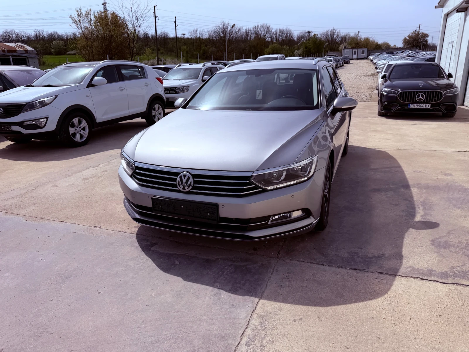 VW Passat 2.0tdi 150k.c* Highline* Navi* Digital* 