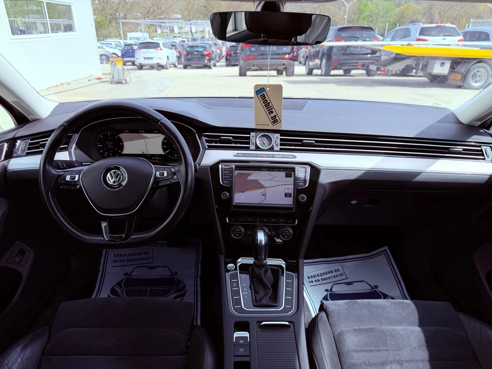 VW Passat 2.0tdi 150k.c* Highline* Navi* Digital* , снимка 9 - Автомобили и джипове - 41366343