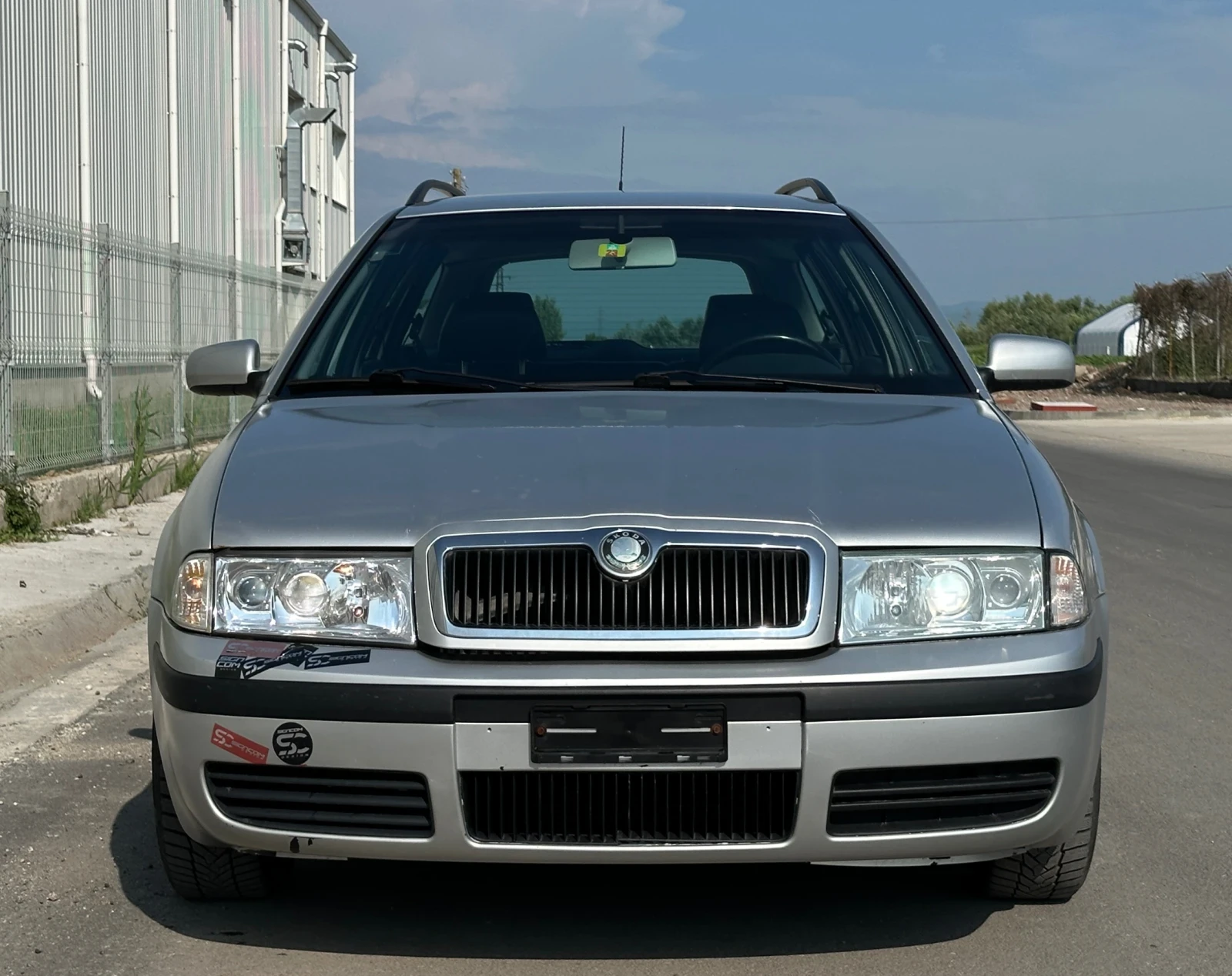 Skoda Octavia 1.8Т 4х4 Теглич Кожа Клима - изображение 5