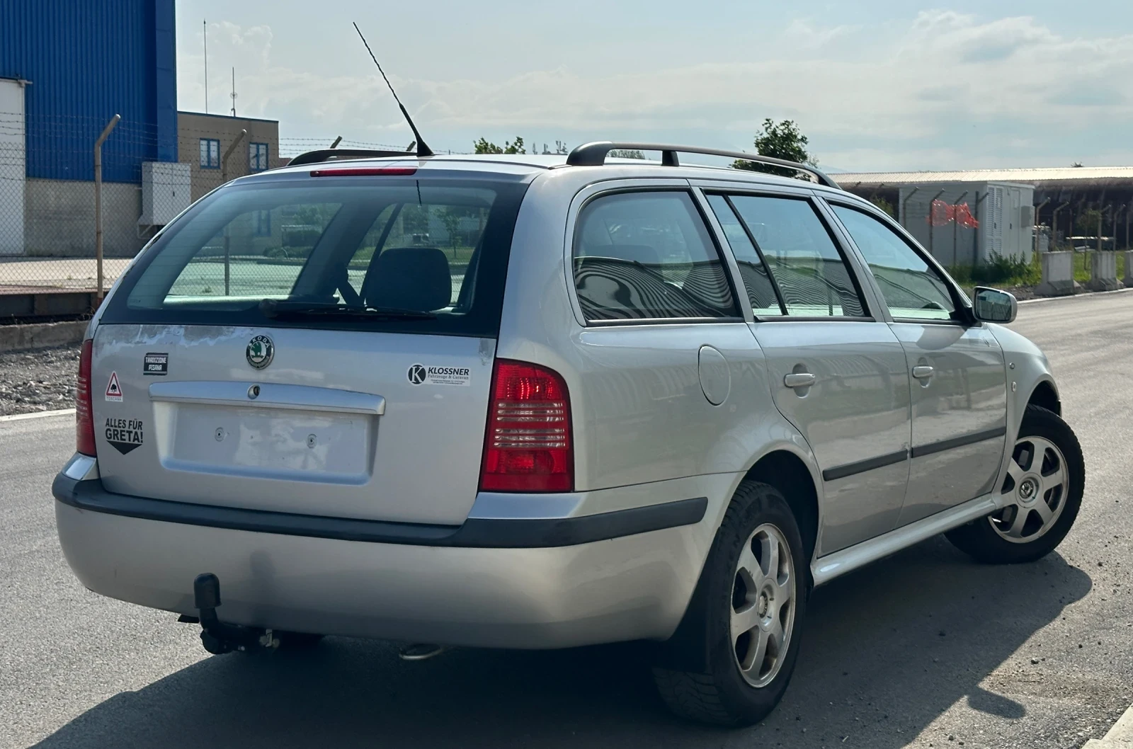 Skoda Octavia 1.8Т 4х4 Теглич Кожа Клима - изображение 4