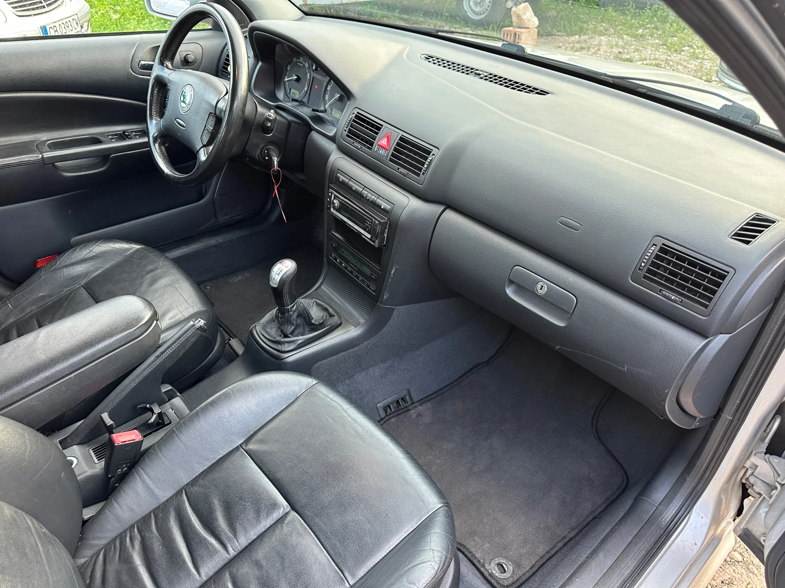 Skoda Octavia 1.8Т 4х4 Теглич Кожа Клима - изображение 9