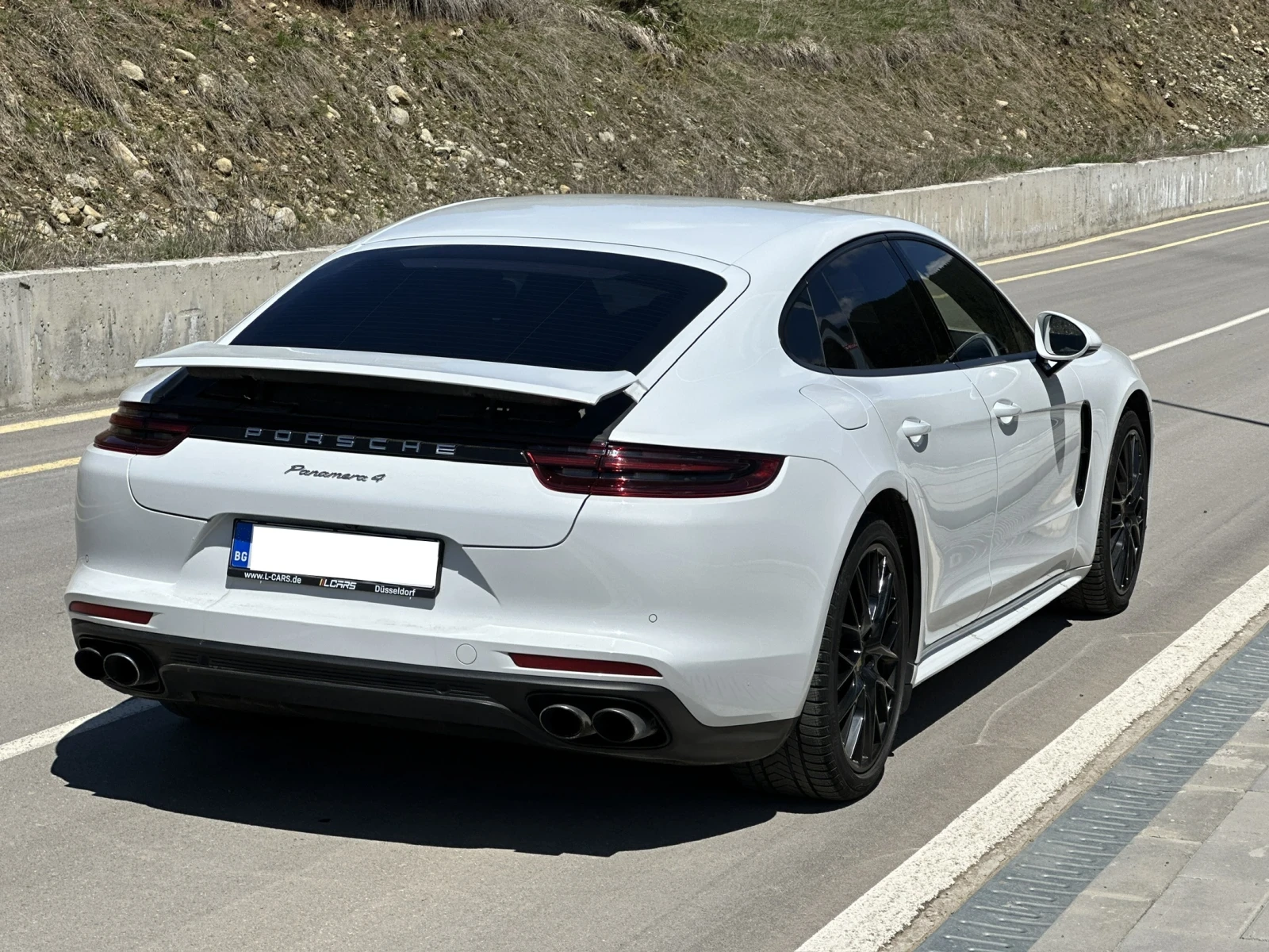 Porsche Panamera 4 Germany| Burmester| Сервизна книжка| Carbon| Обд, снимка 6 - Автомобили и джипове - 52435682