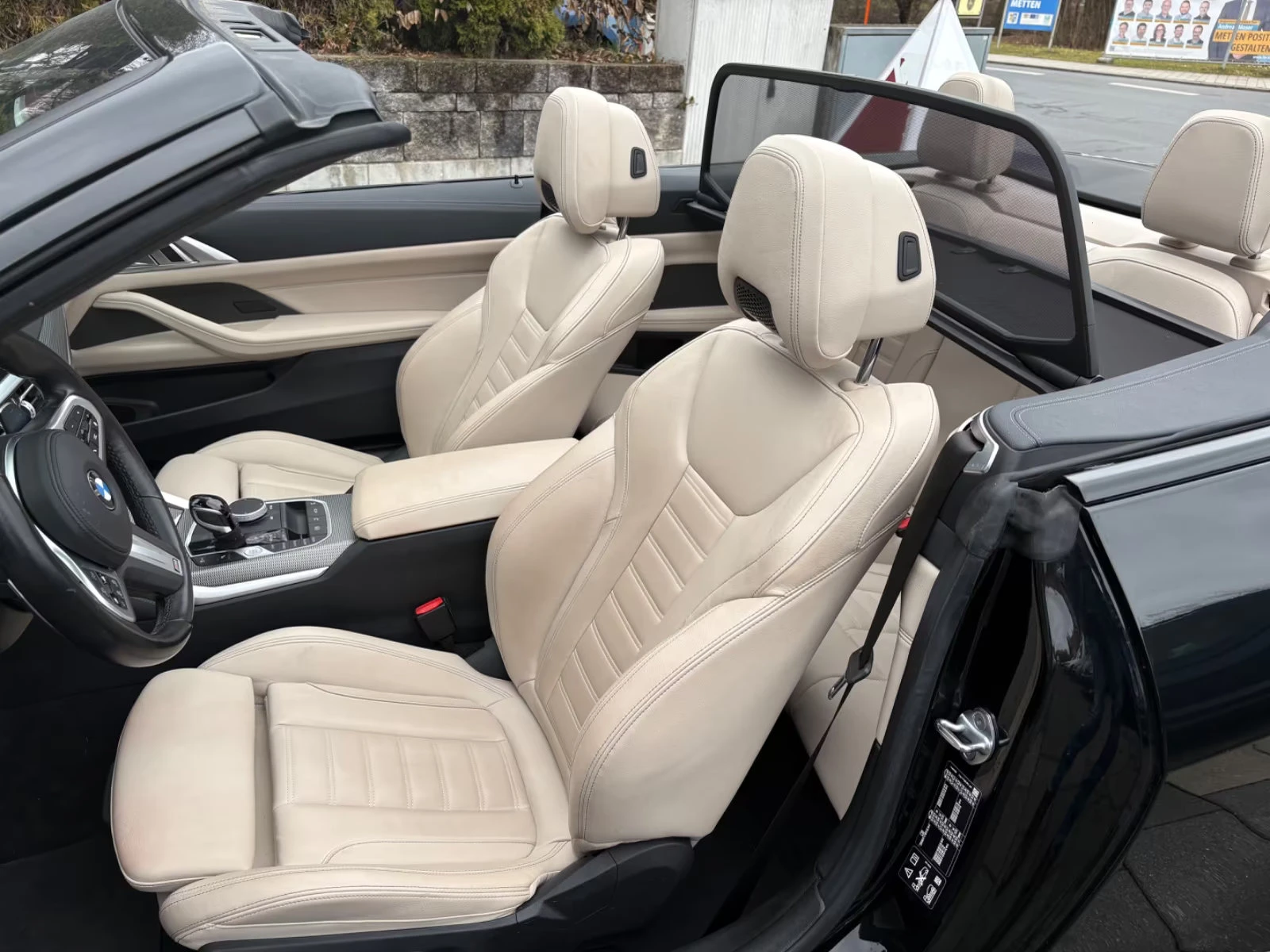 BMW 440 M/CABRIO/374HP/xDRIVE/CAM/HUD/H&K/140z, снимка 12 - Автомобили и джипове - 53784883