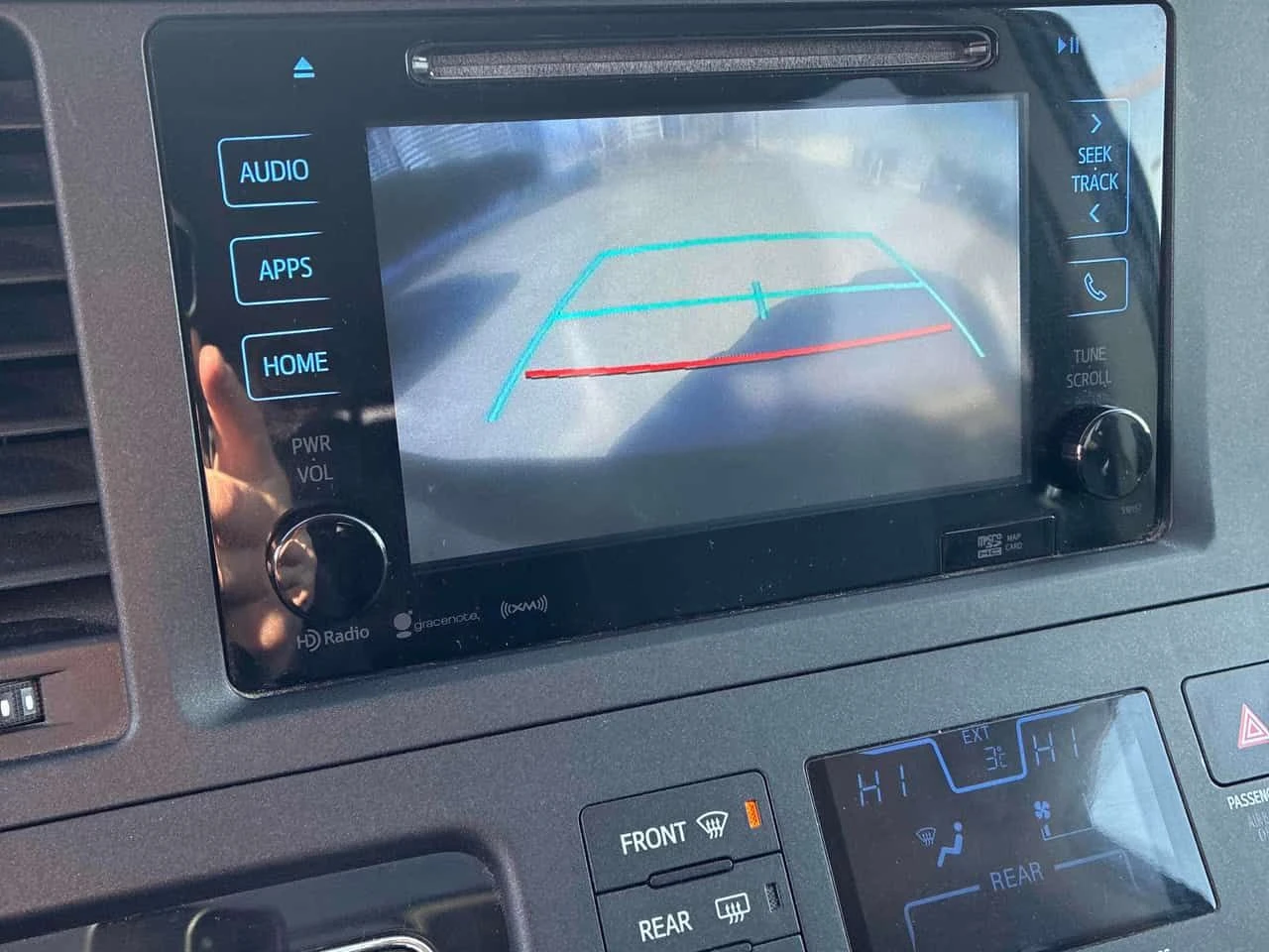 Toyota Sienna * SE * PANO* KEYLESS* ПОДГРЕВ* , снимка 11 - Автомобили и джипове - 53797103