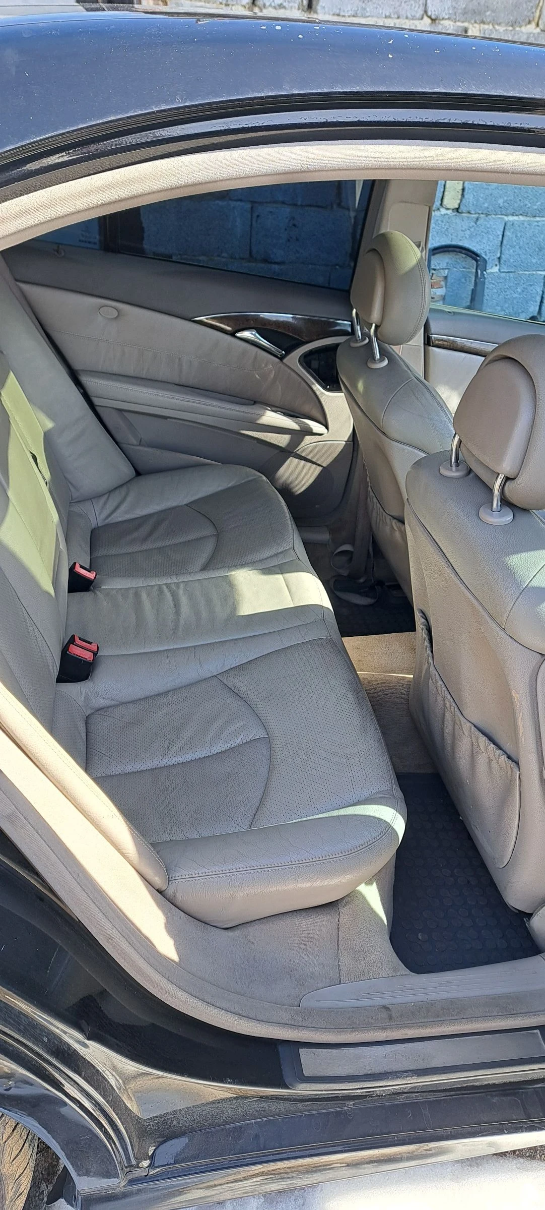 Mercedes-Benz E 220 Е220 cdi 150к.с. Ръчни скорости, снимка 5 - Автомобили и джипове - 53821431