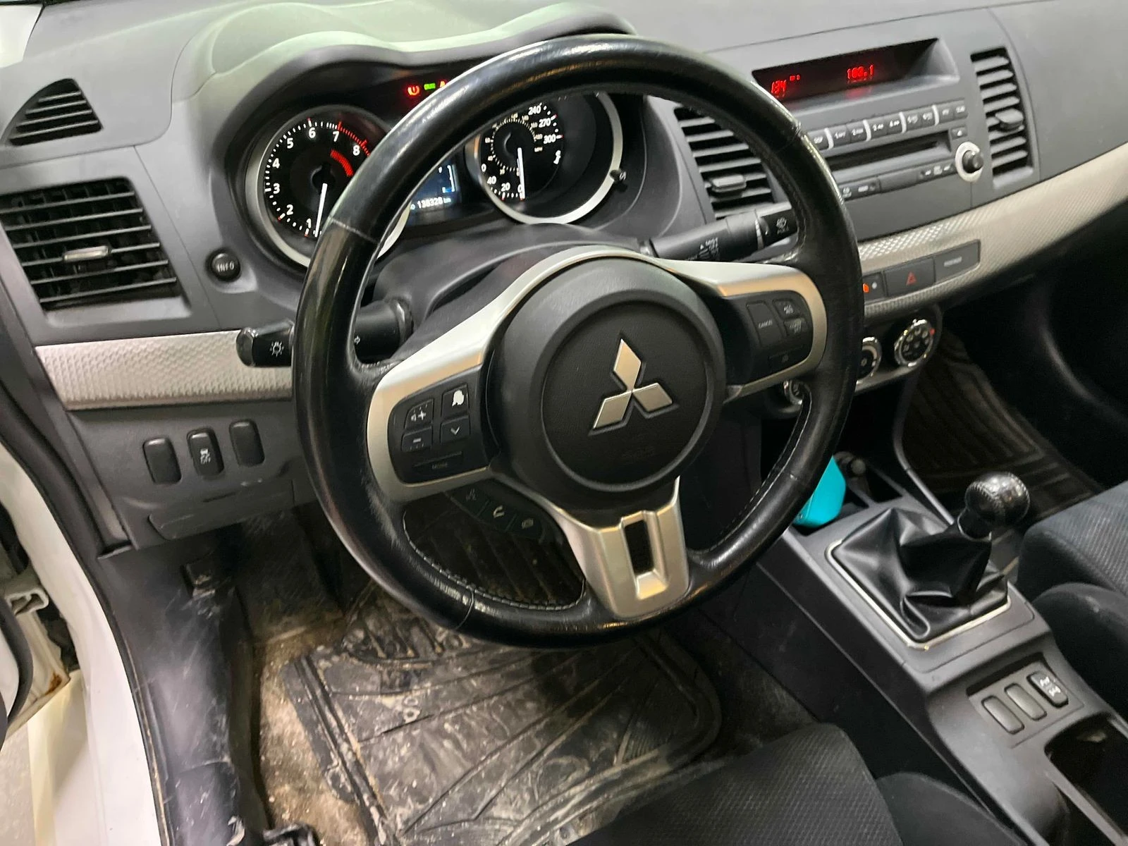 Mitsubishi Lancer Evolution  GSR С РЕГИСТРАЦИЯ & АВТО КРЕДИТ , снимка 10 - Автомобили и джипове - 54043731