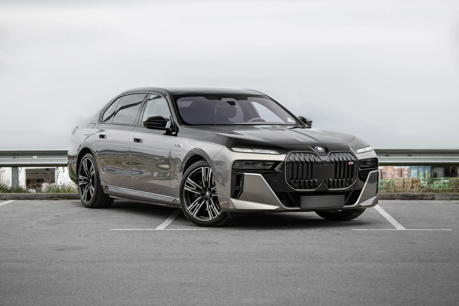 BMW 760, снимка 4 - Автомобили и джипове - 54139712