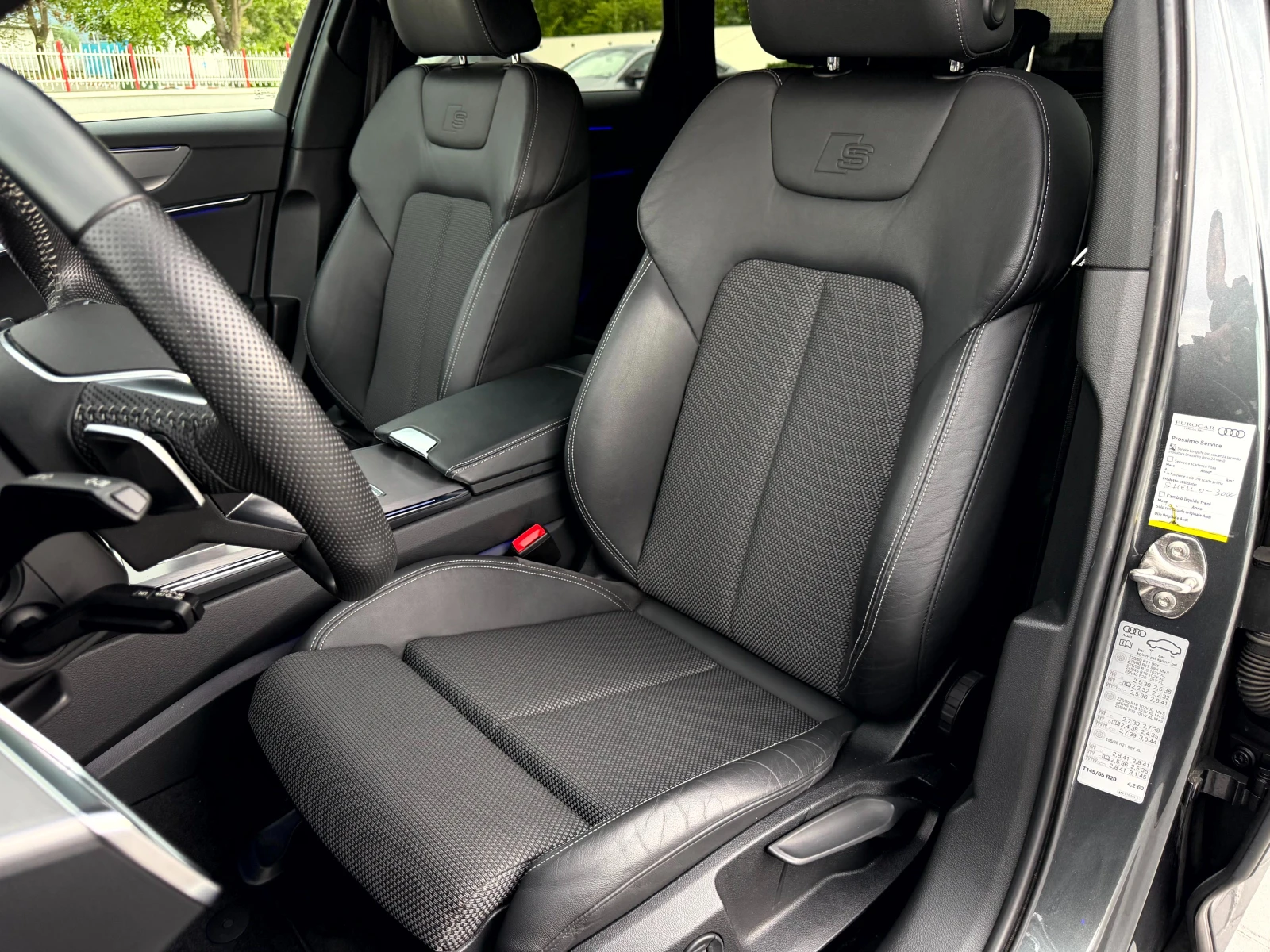 Audi A6 40TDI MHEV 204к.с QUATTRO* S-LINE PLUS* DISTRONIC, снимка 12 - Автомобили и джипове - 54380401