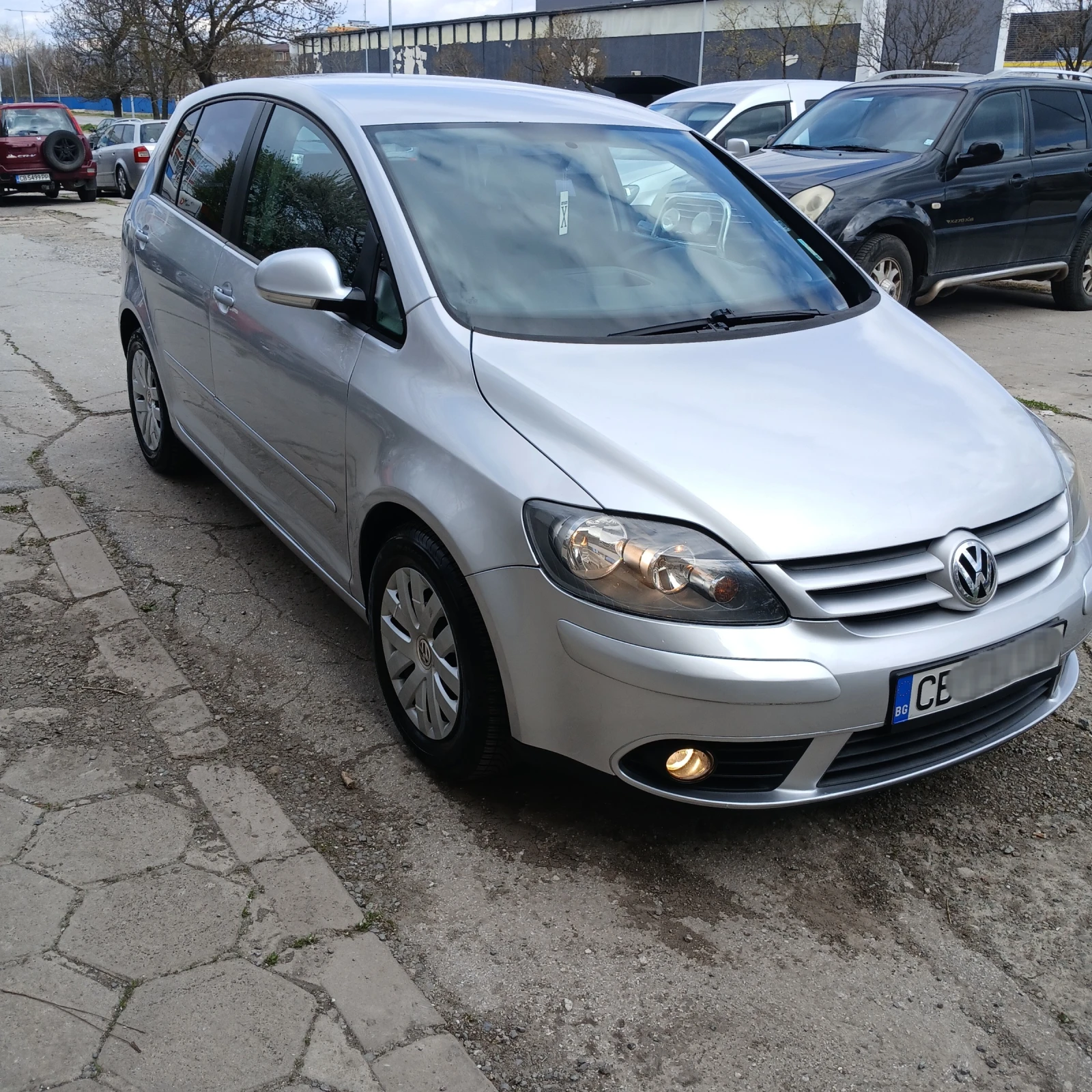 VW Golf Plus АВТОМАТИК , снимка 8 - Автомобили и джипове - 54427767