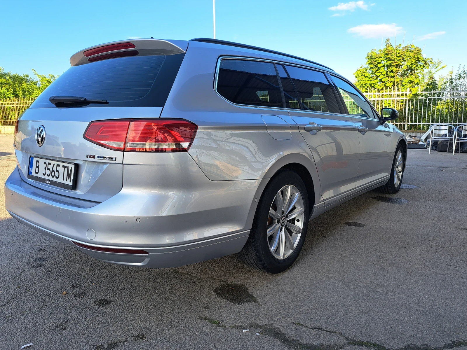 VW Passat, снимка 3 - Автомобили и джипове - 55319143