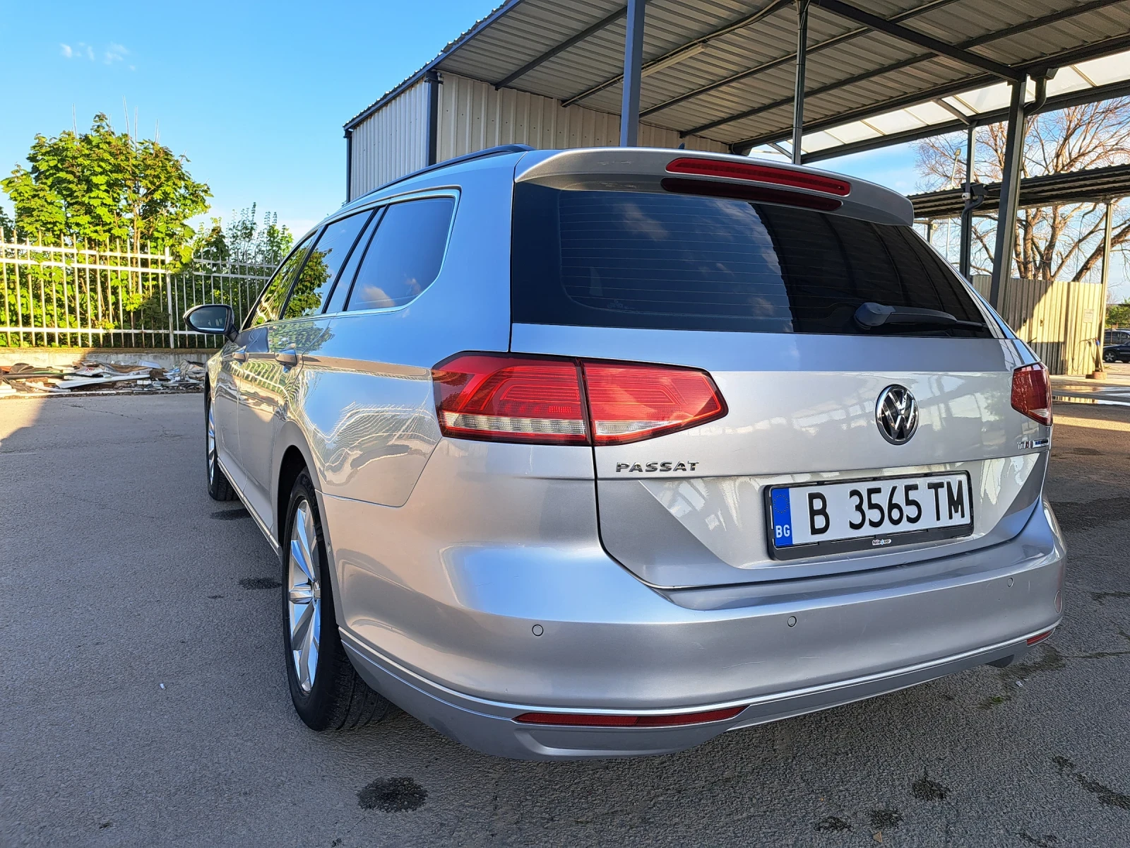 VW Passat, снимка 5 - Автомобили и джипове - 55319143