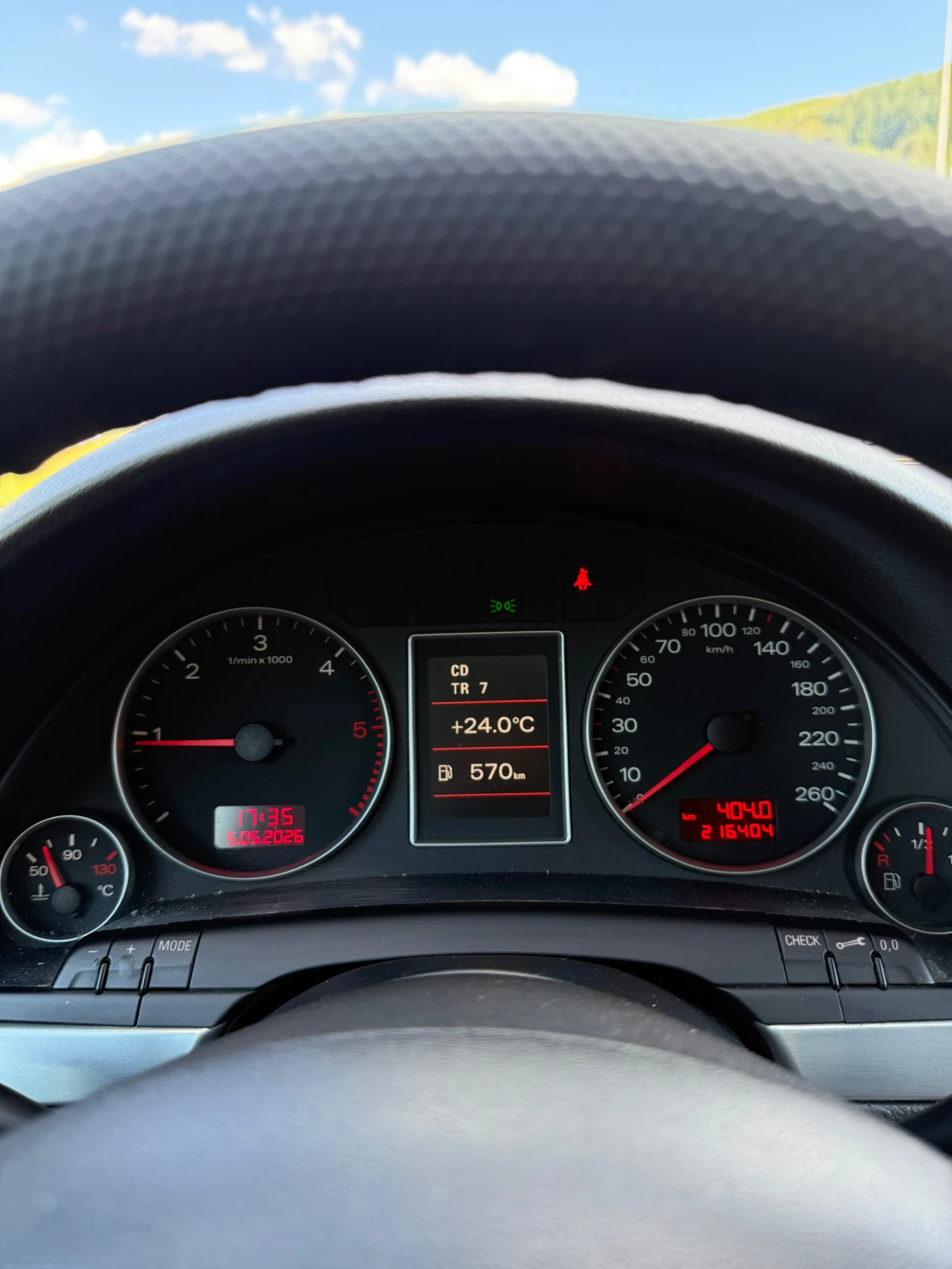 Audi A4, снимка 10 - Автомобили и джипове - 55421713