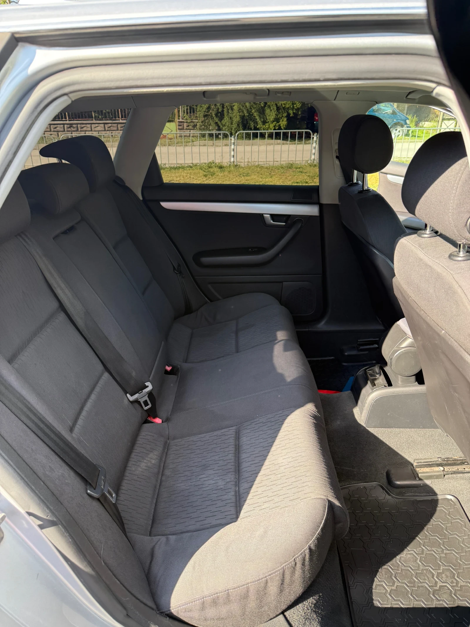 Audi A4, снимка 7 - Автомобили и джипове - 55421713