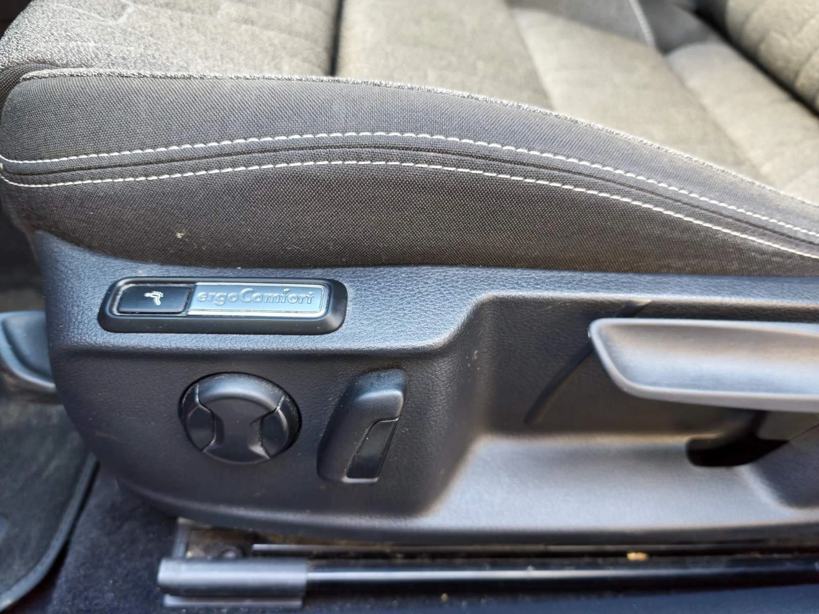 VW Passat Variant Business, снимка 12 - Автомобили и джипове - 56349084