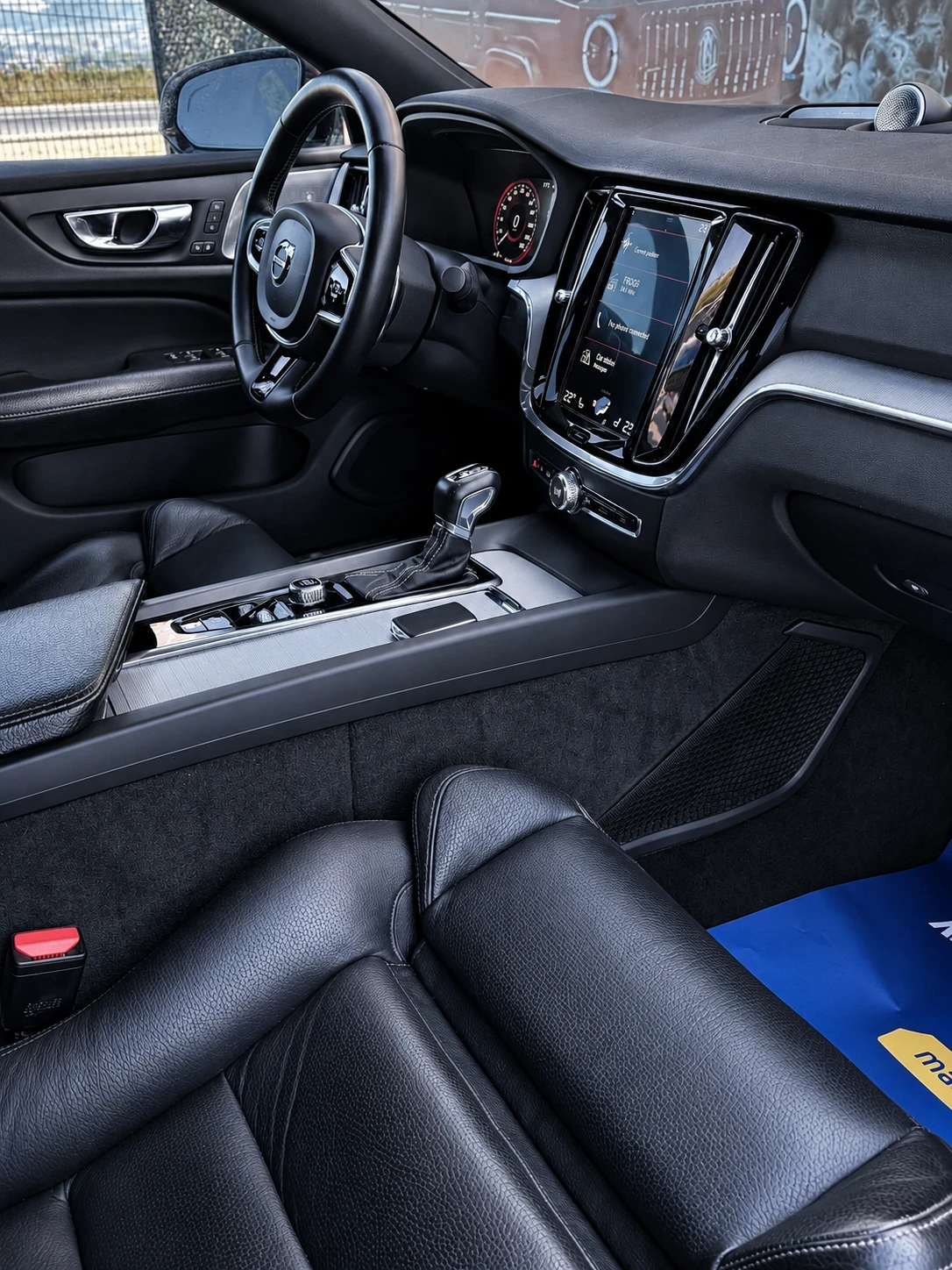 Volvo S60 R-DESIGN| T6| AWD| 360| PANO| B&W| ������ | Mobile.bg � ����������� 11