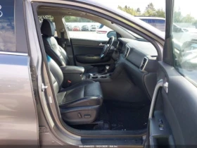 Kia Sportage EX AWD - 18000 лв. / 9203.25 € - 79134939 12