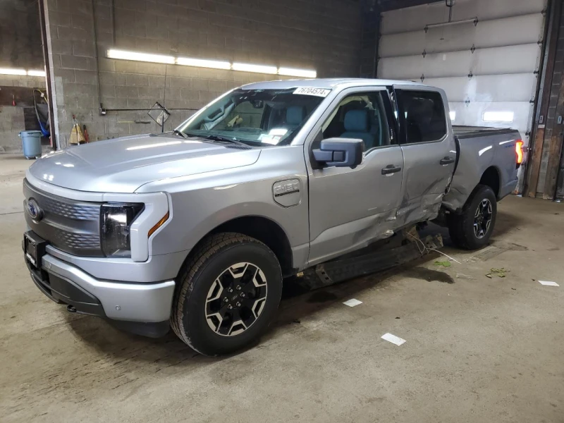 Ford F150 Yes 4x4 w/Rear Wheel Drv, снимка 1 - Автомобили и джипове - 47972619