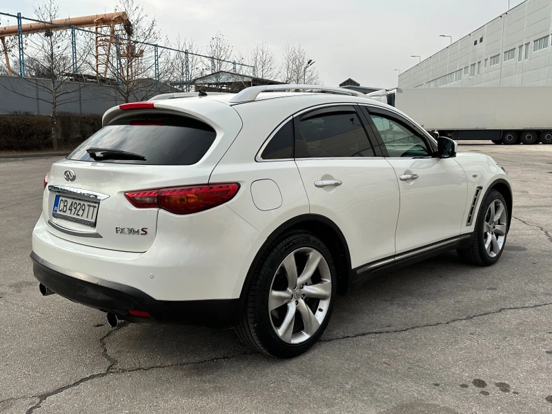 Infiniti Fx 30 3.0d 238 к.с., снимка 4 - Автомобили и джипове - 49124560