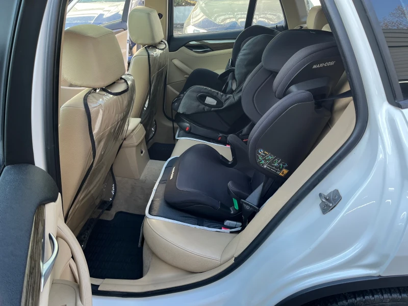 BMW X1 28xi, снимка 10 - Автомобили и джипове - 52736771