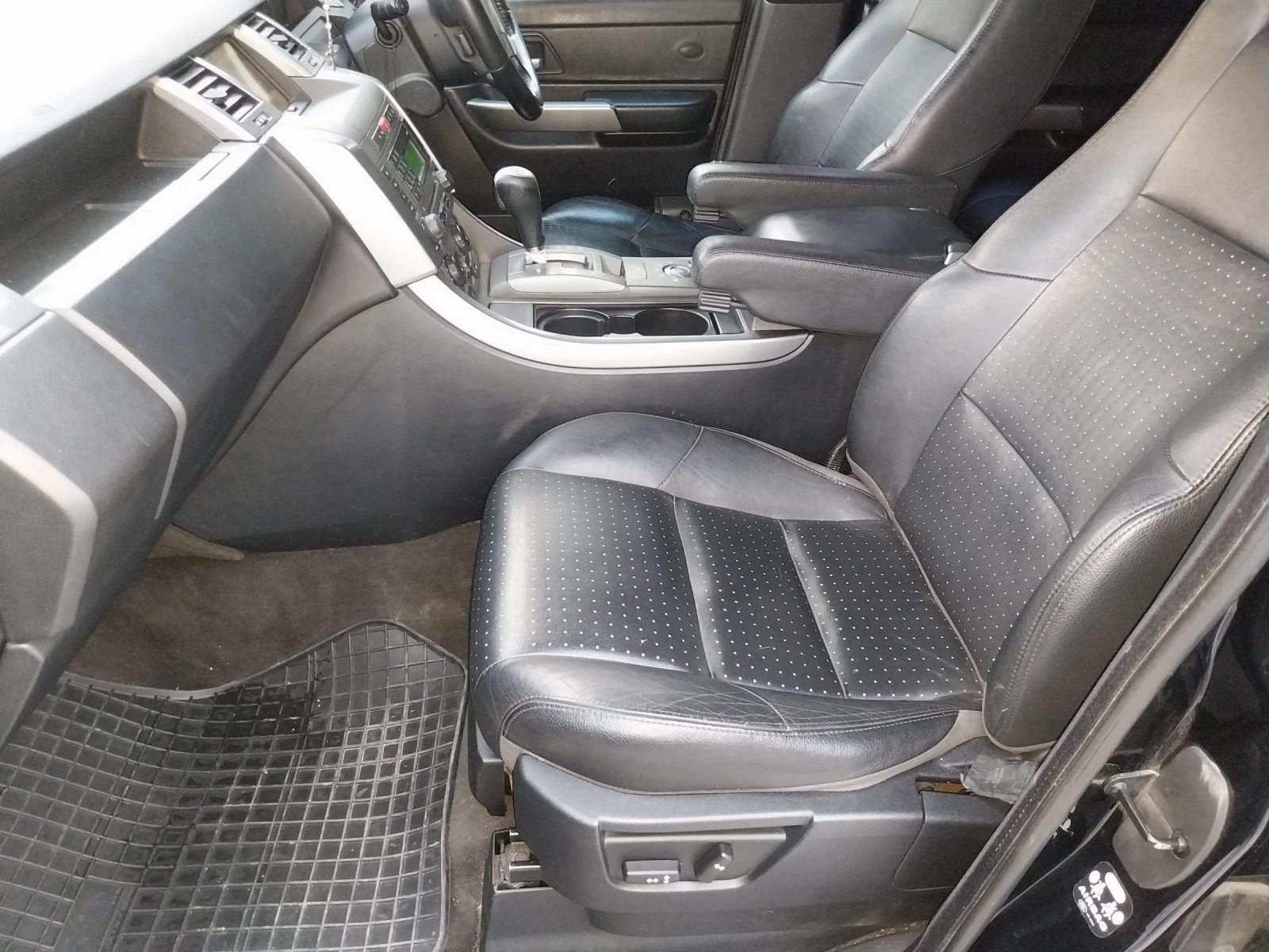 Land Rover Range Rover Sport  - изображение 8