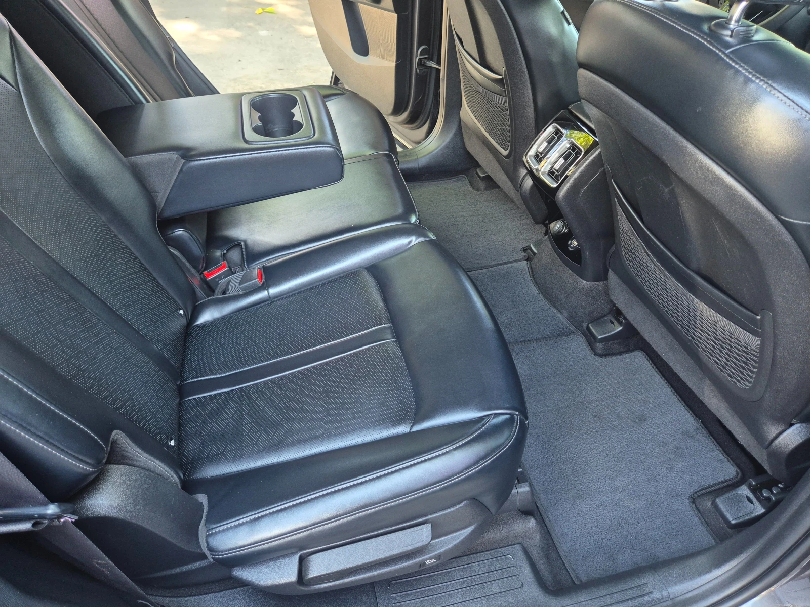 Kia Sorento 2.2 CRDI 4X4 6+ 1 - изображение 8