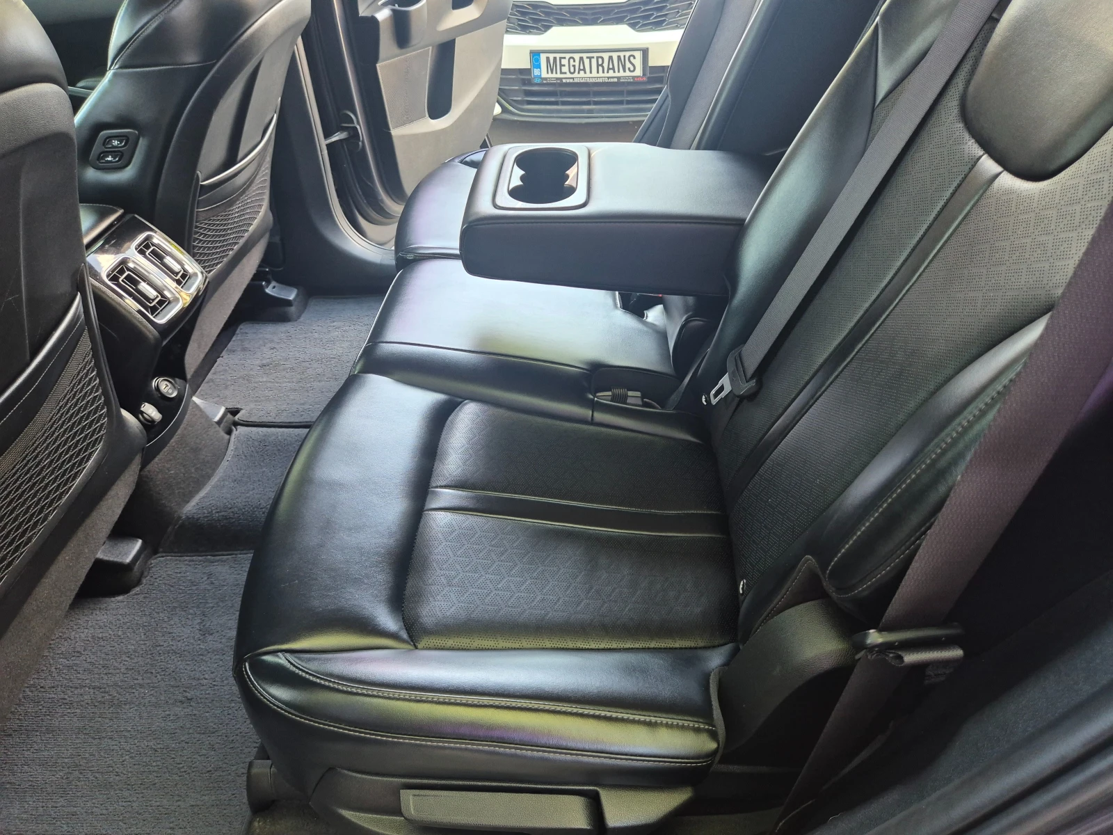 Kia Sorento 2.2 CRDI 4X4 6+ 1 - изображение 6