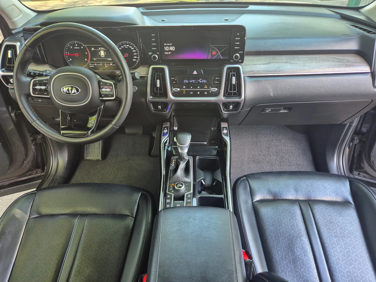 Kia Sorento 2.2 CRDI 4X4 6+ 1 - изображение 9