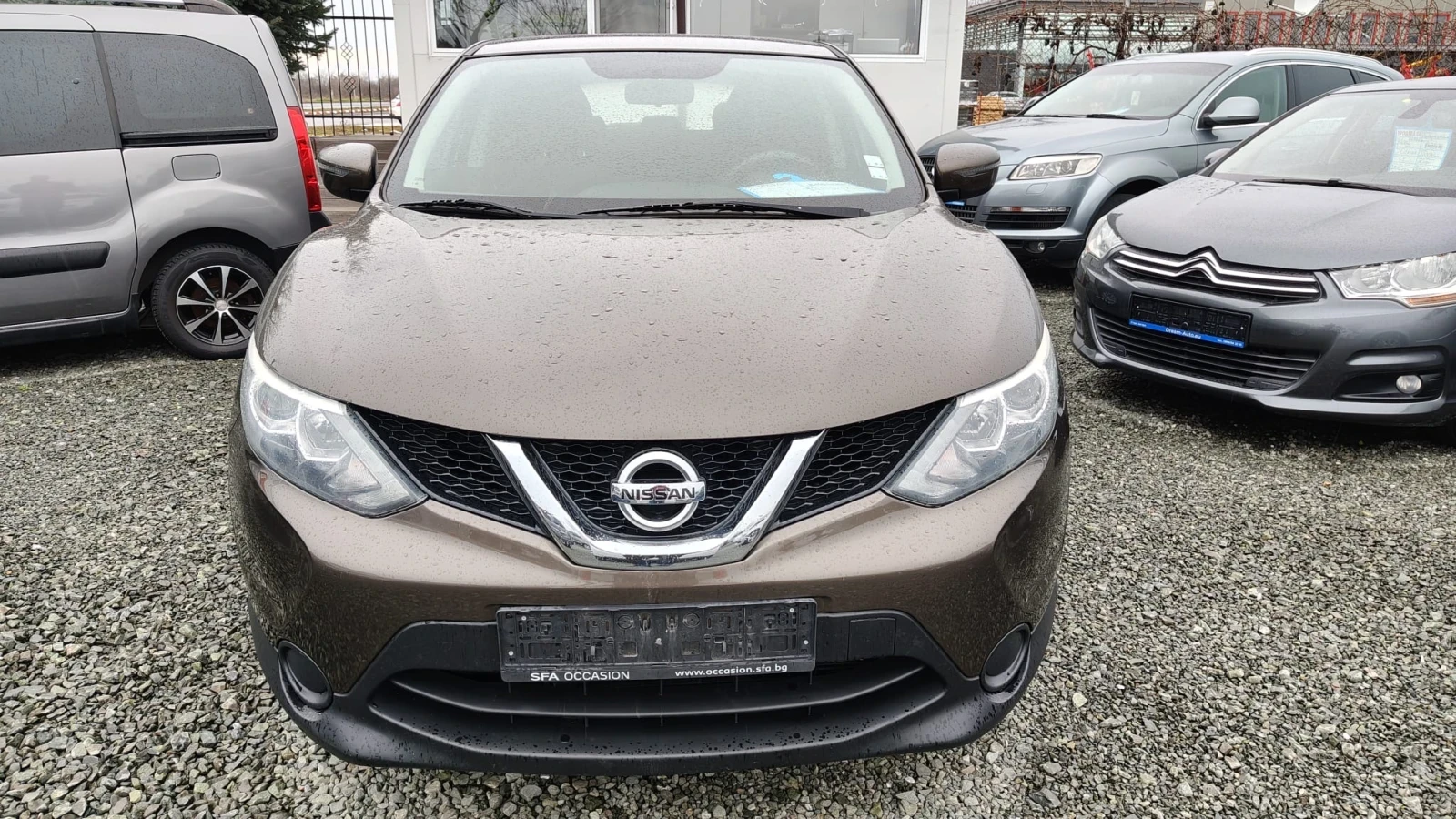 Nissan Qashqai 1.5, снимка 3 - Автомобили и джипове - 53886017
