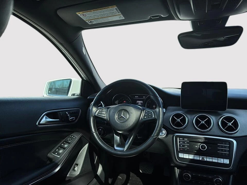 Mercedes-Benz GLA 250 4MATIC* ����������* (���� �� ��)  | Mobile.bg � ����������� 14