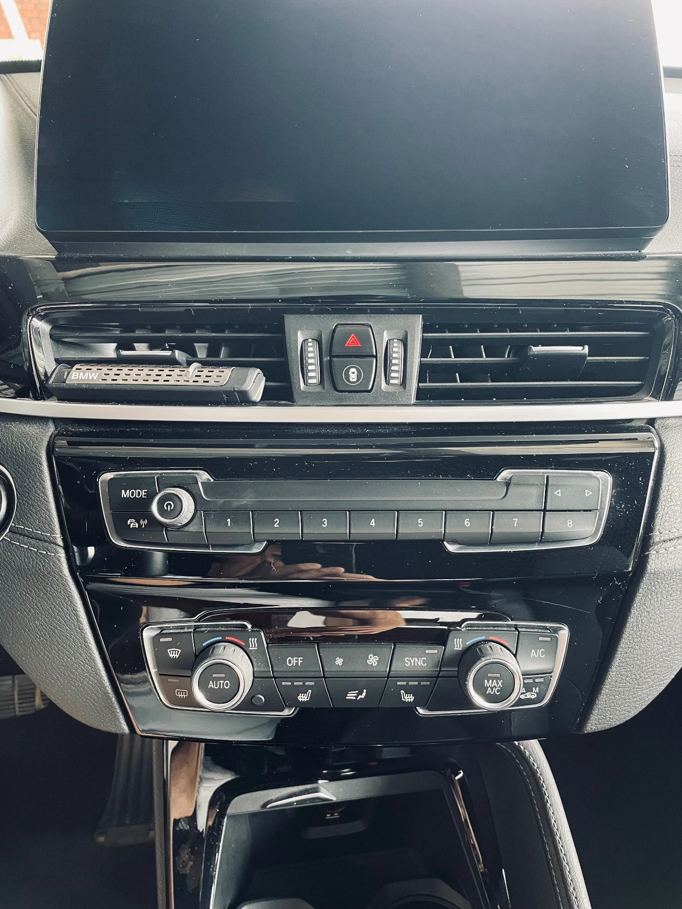 BMW X1 XDrive20, снимка 5 - Автомобили и джипове - 55135049