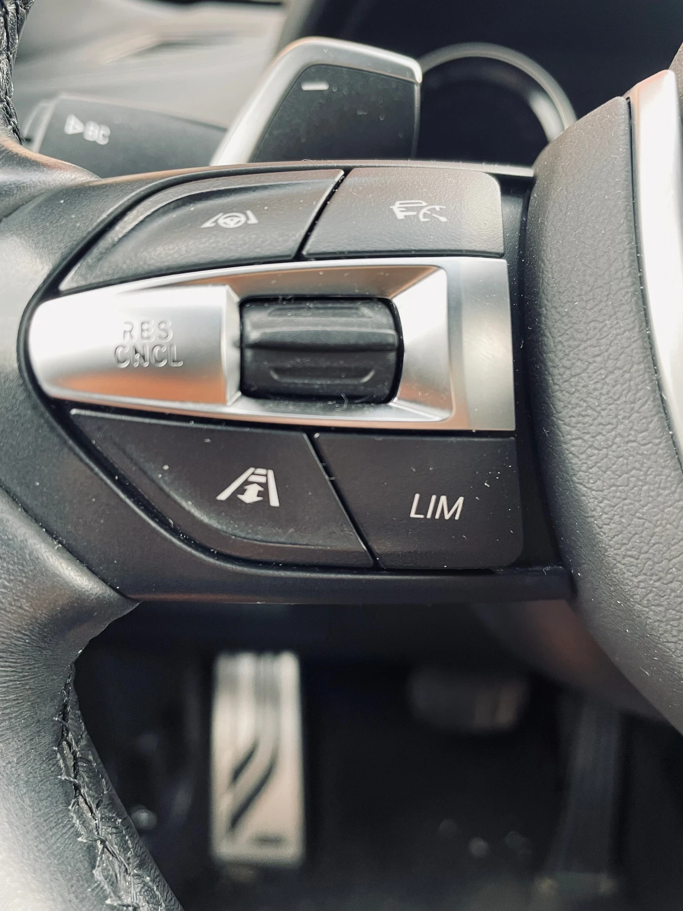 BMW X1 XDrive20, снимка 15 - Автомобили и джипове - 55135049