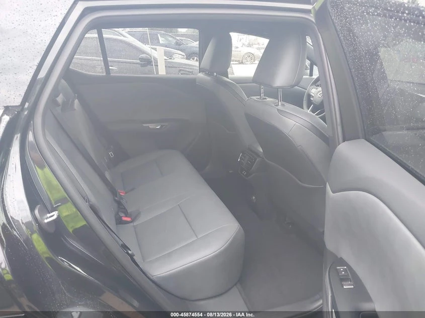 Lexus RZ 350E Premium, снимка 8 - Автомобили и джипове - 55934503