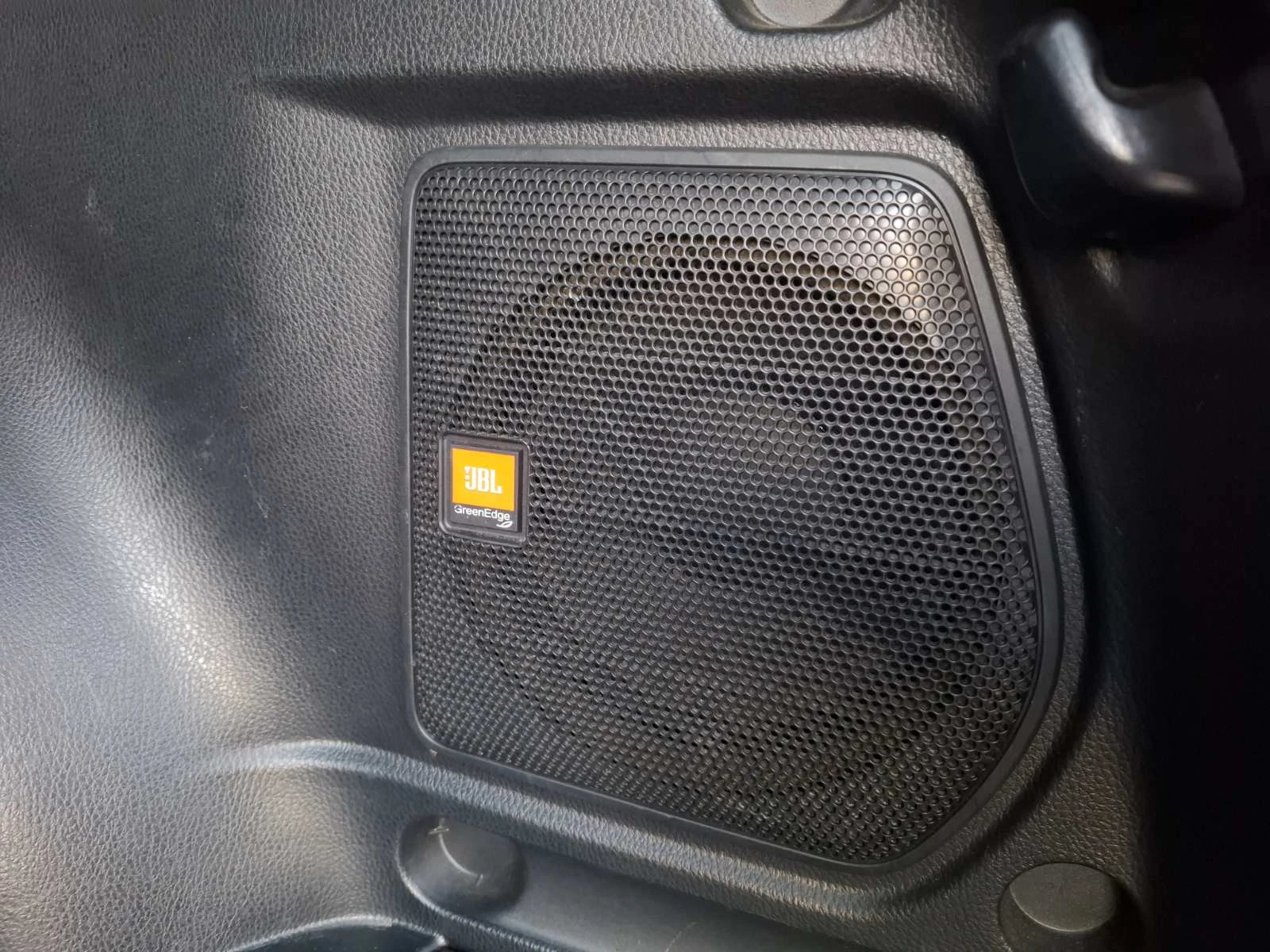 Toyota Rav4 2.5 HSD Premium e-CVT + JBL, снимка 12 - Автомобили и джипове - 56603787
