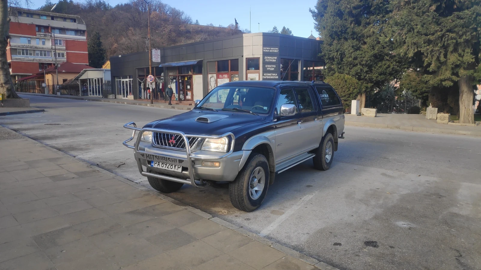 Mitsubishi L200, снимка 7 - Автомобили и джипове - 56640539